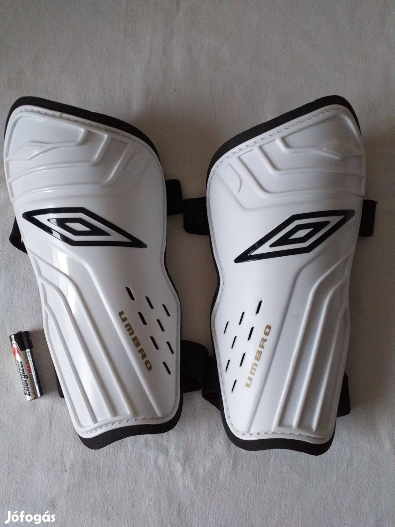 Felnőttkamasz Umbro lábszárvédősípcsontvédő
