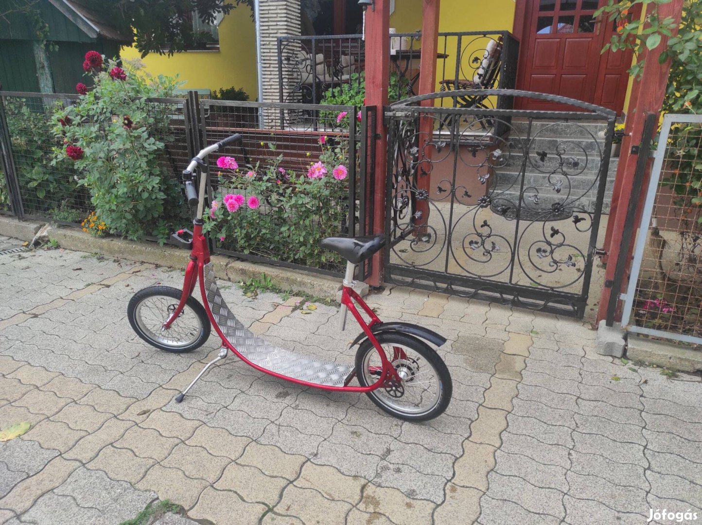 Felnőtt roller (nem elektromos)