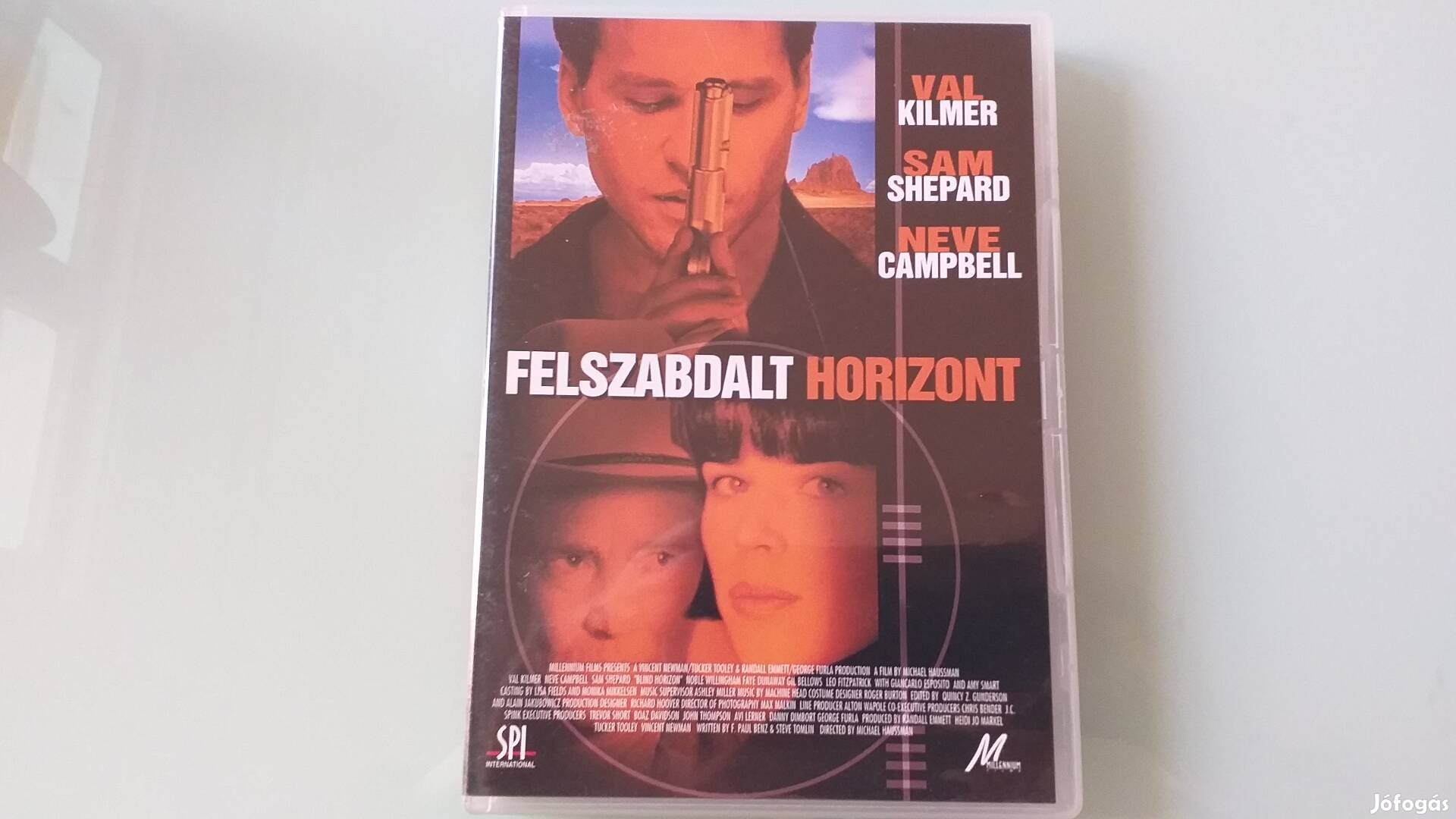 Felszabadult horizont krimi DVD -Val Kilmer