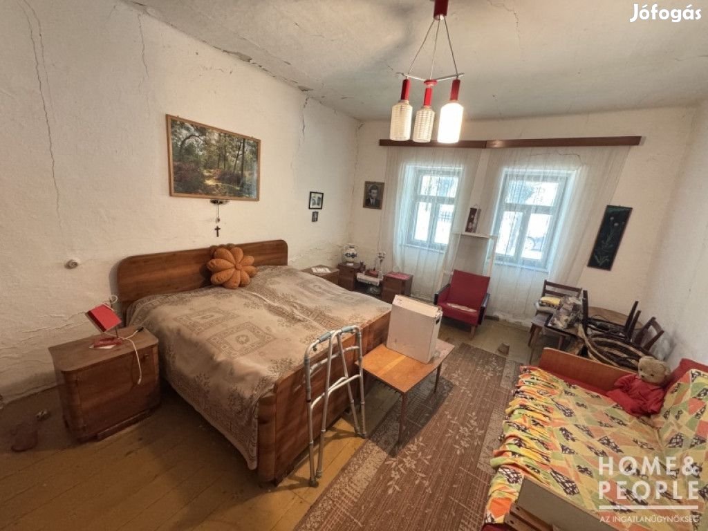 Felújítandó házikó eladó Hódmezővásárhelyen!