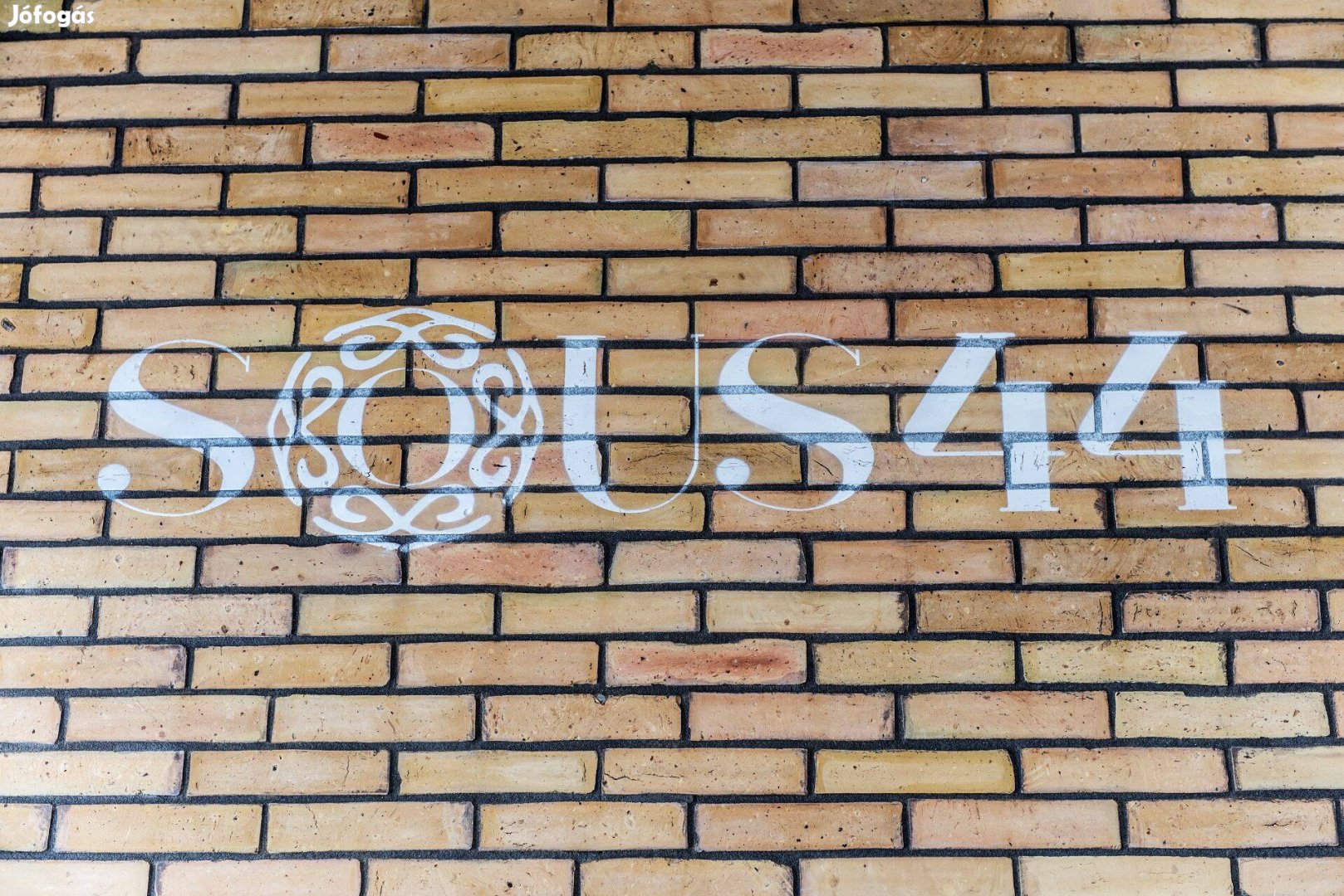 Felújításhoz keresünk kollégát