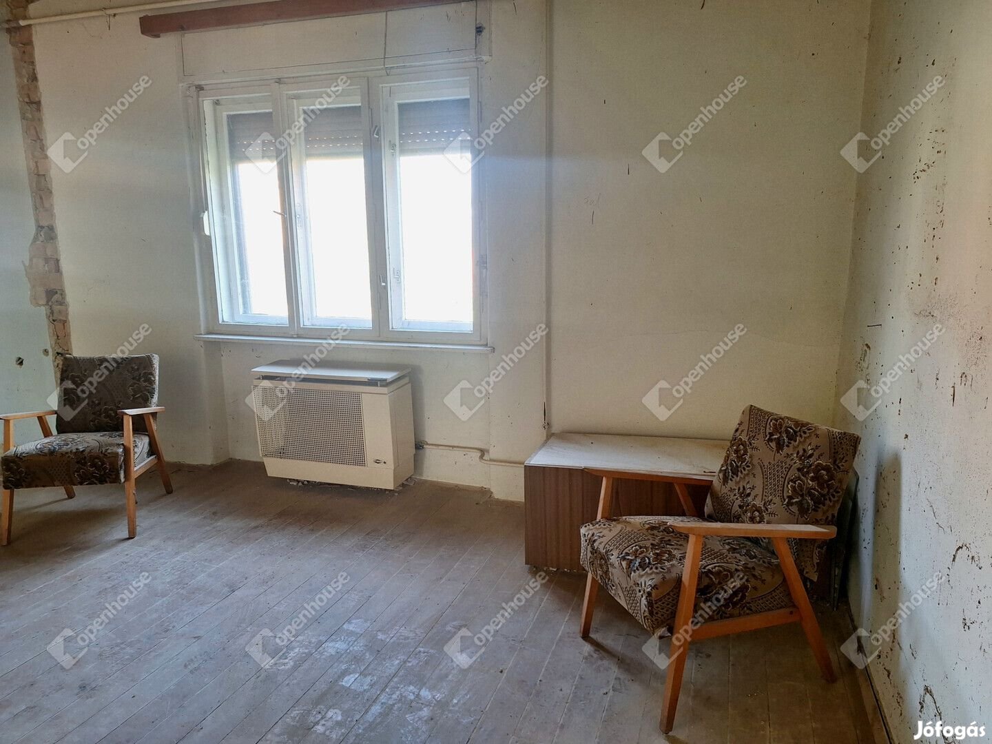 Felújítóknak, álomotthon-építőknek igazi kincs!