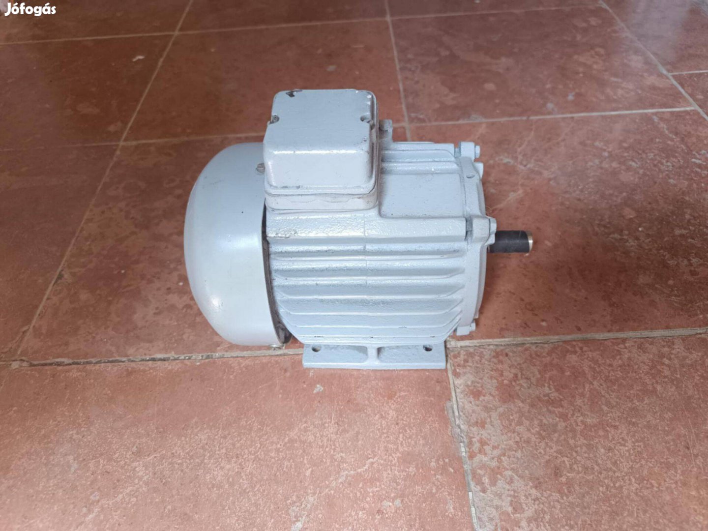 Felújított 3fázisú villanymotor 0,75 kW
