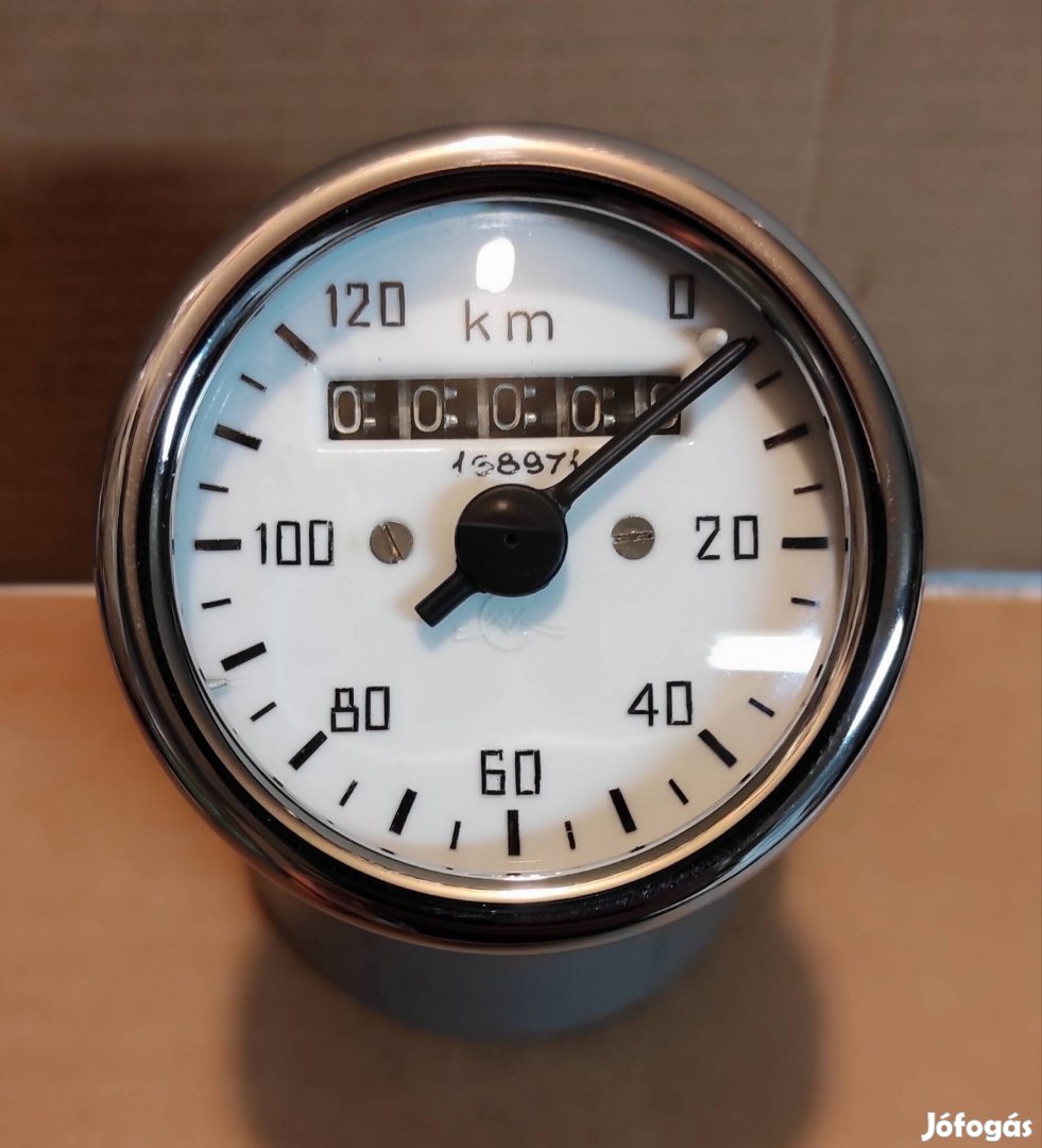 Felújított Danuvia km óra 