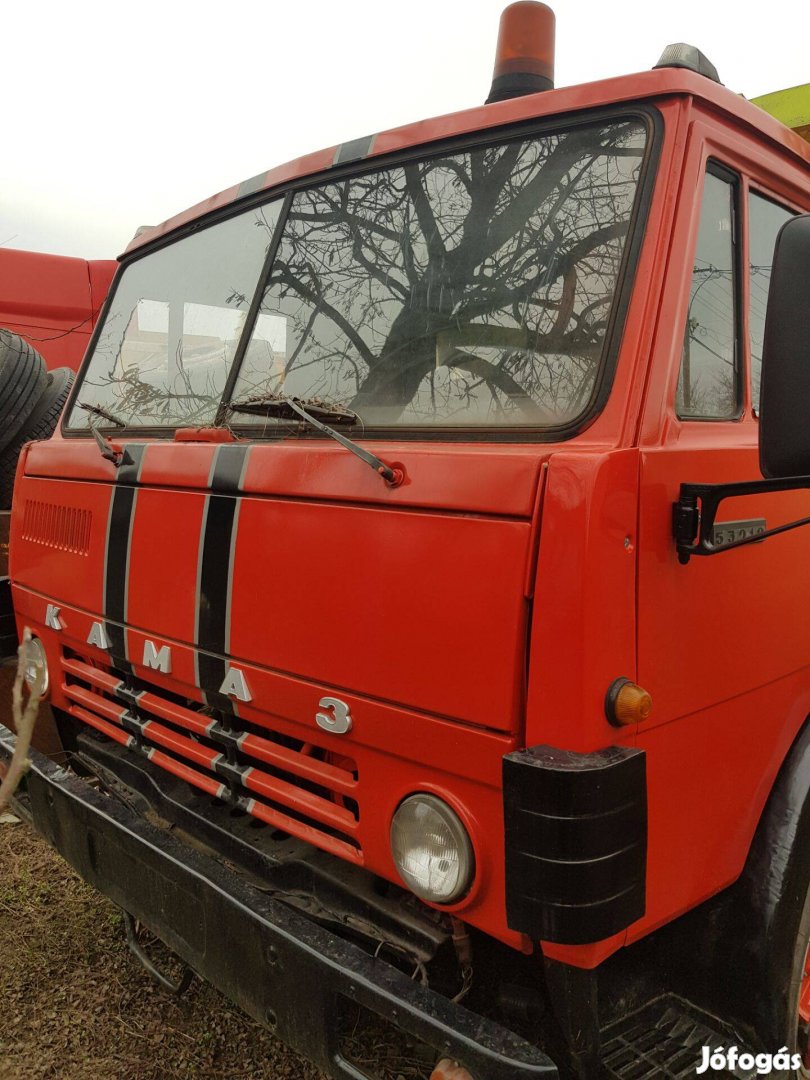 Felújított Kamaz eladó!
