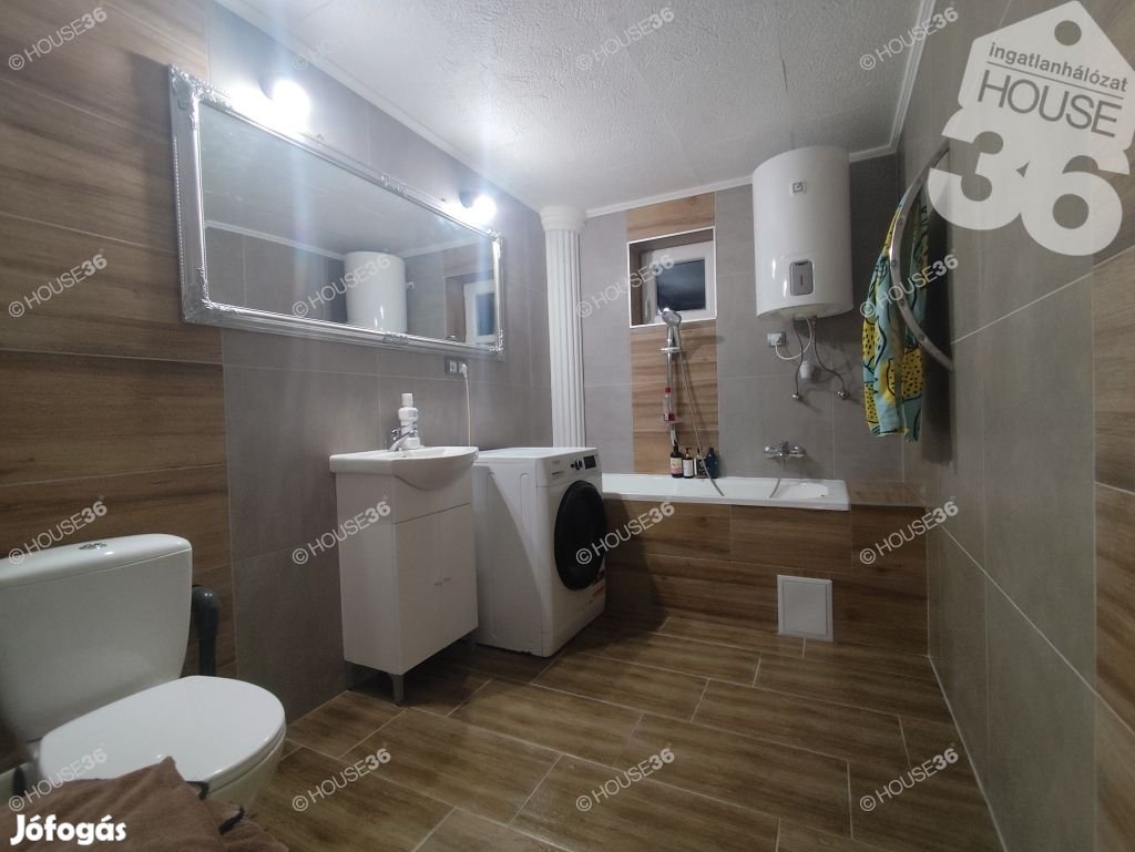 Felújított otthon Kecskeméten, ahova csak költözni kell!