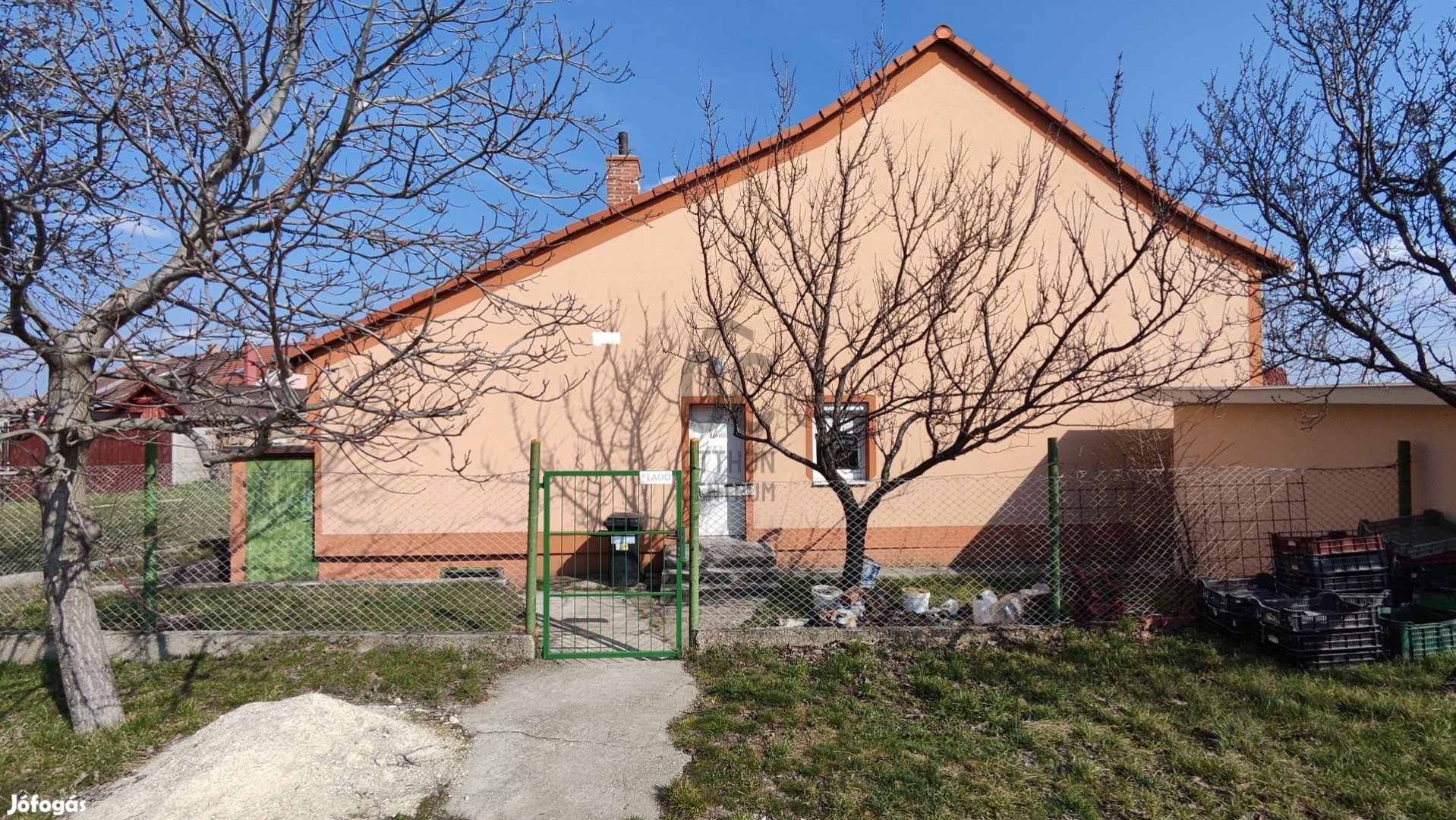 Felújított sorház