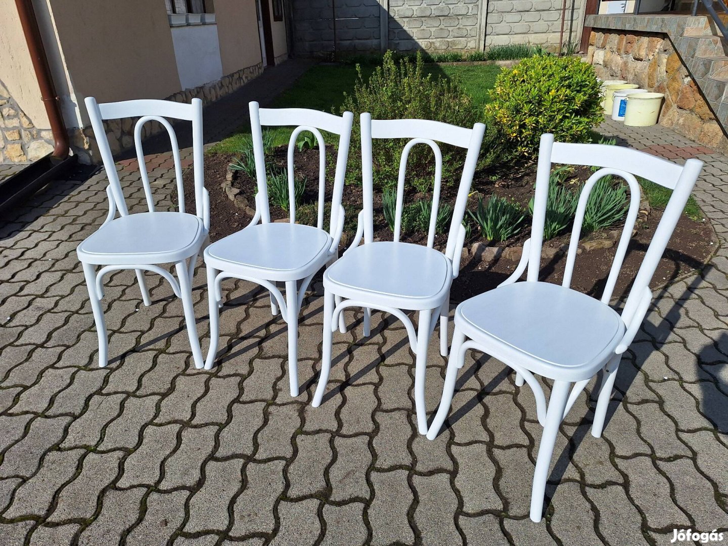 Felújitott thonet székek