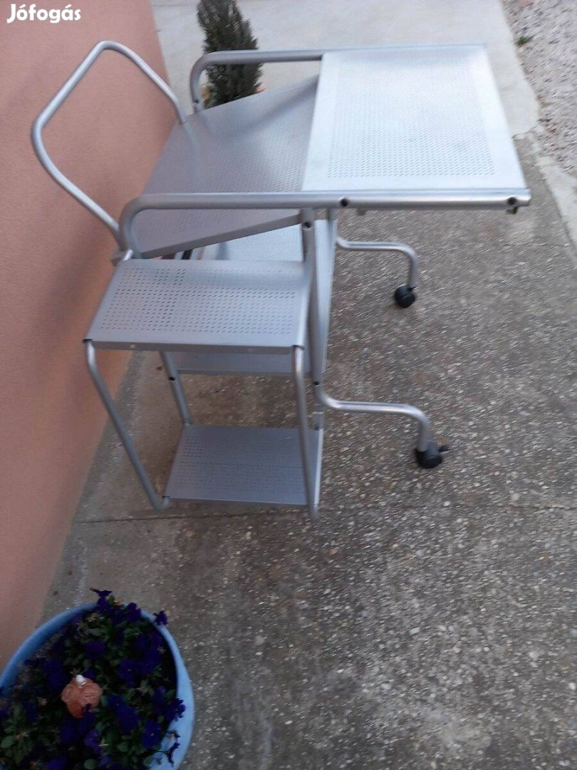 Fém Számítógép asztal