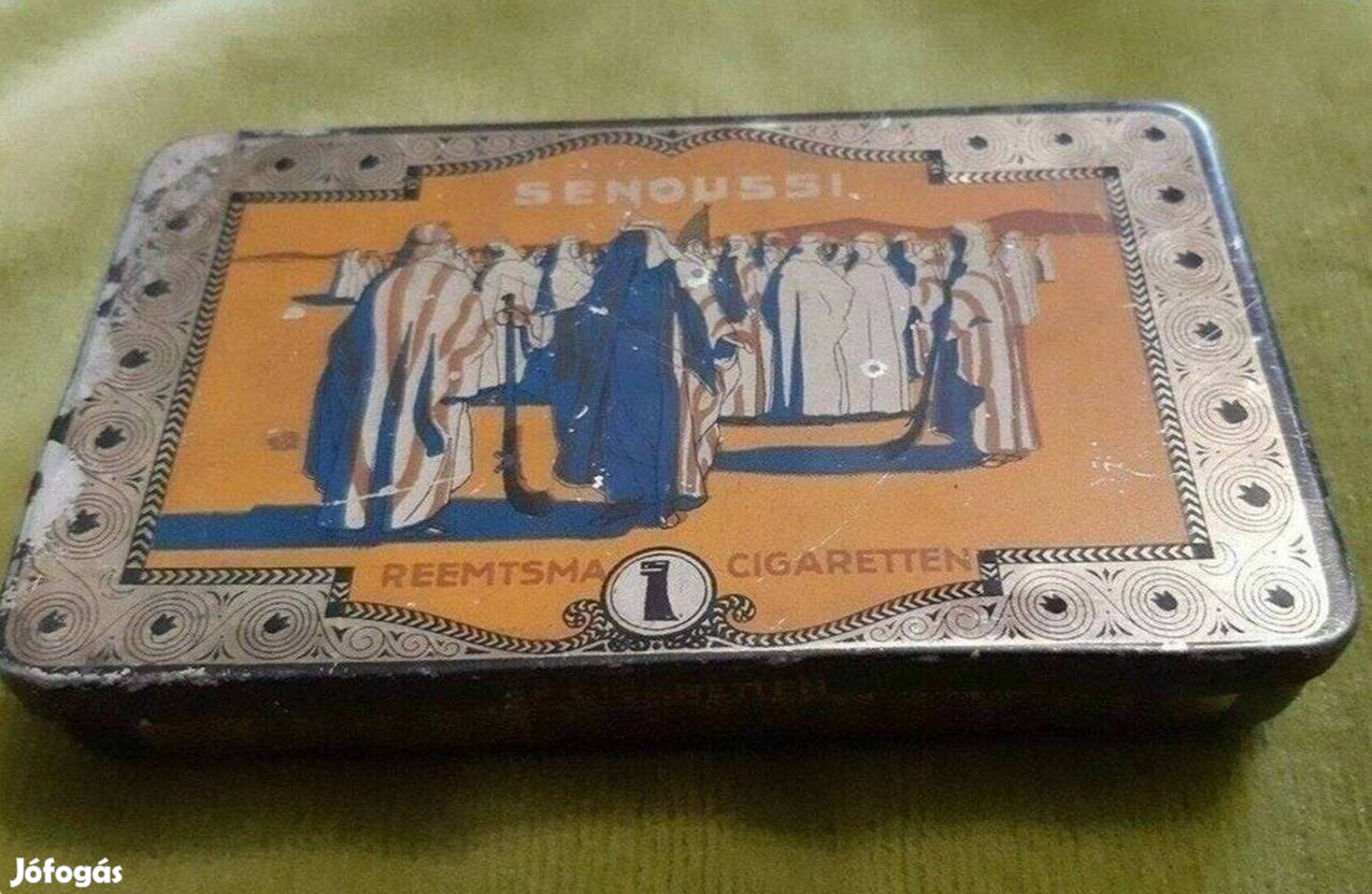 Fém doboz cigarettás