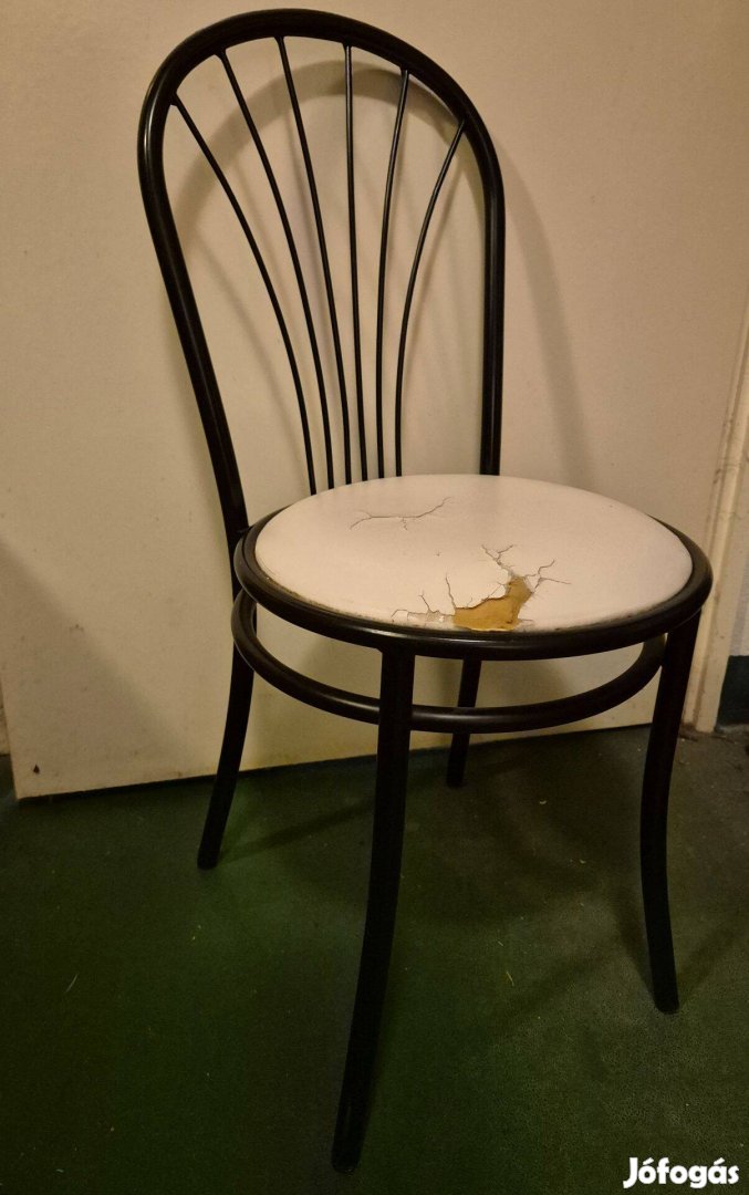 Fém étkezőszék