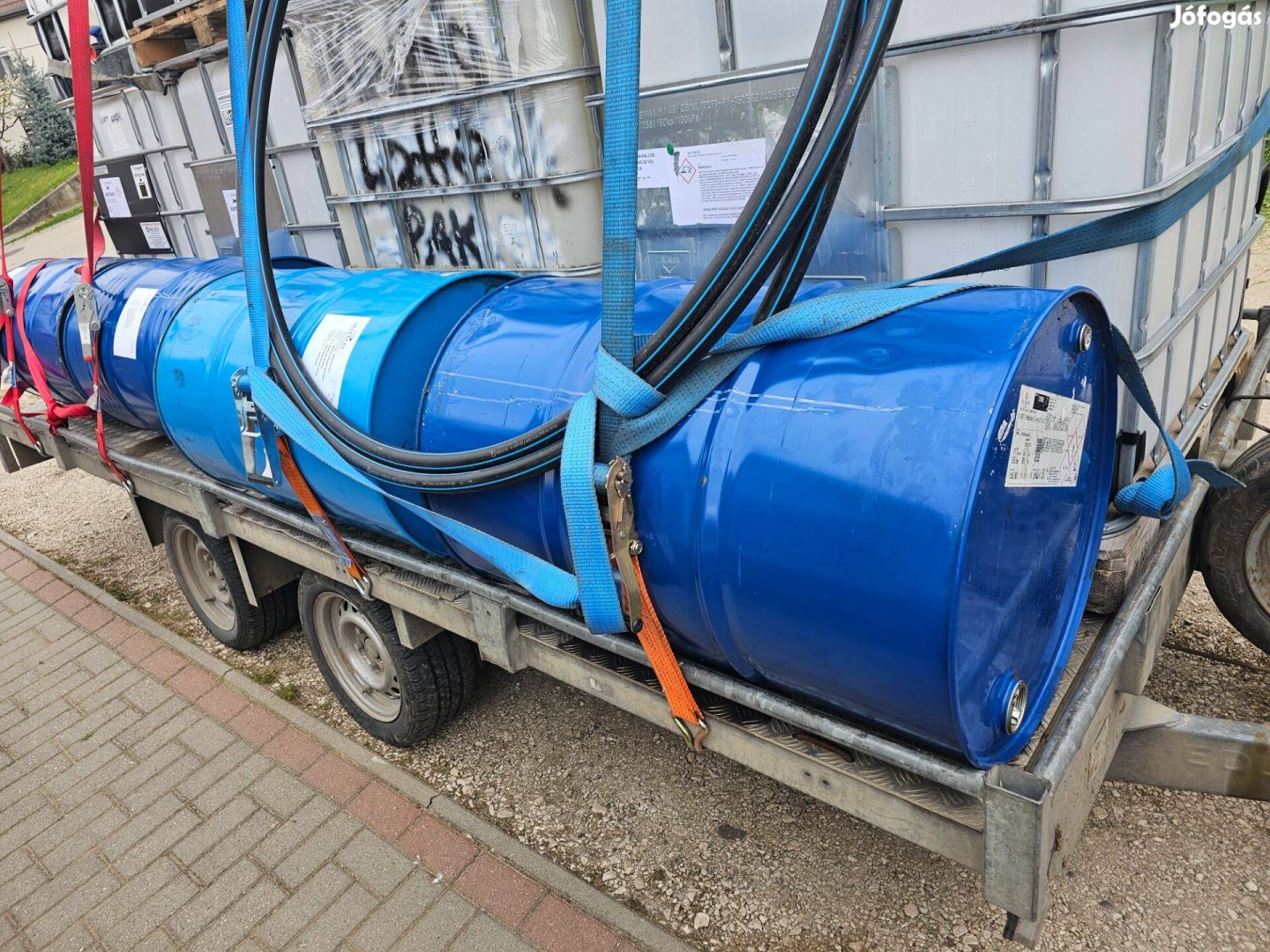 Fém hordo 200 liters tároló edény fémhordó