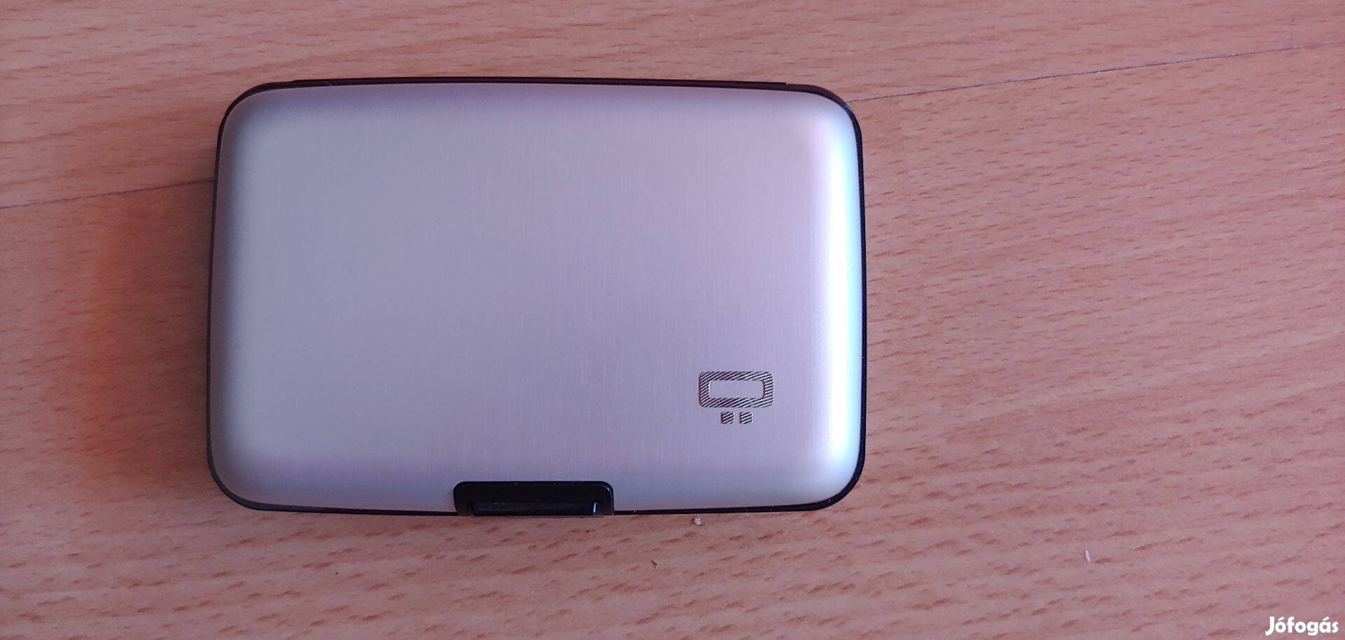 Fém kártyatartó Ögon Smart Case V2