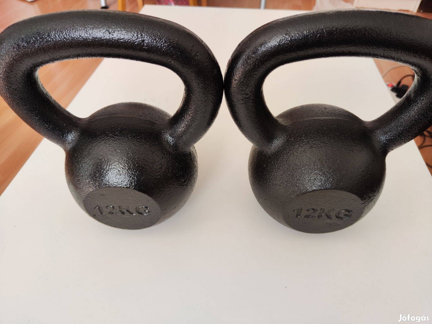 Fém kettlebell 12kg, vadonatúj
