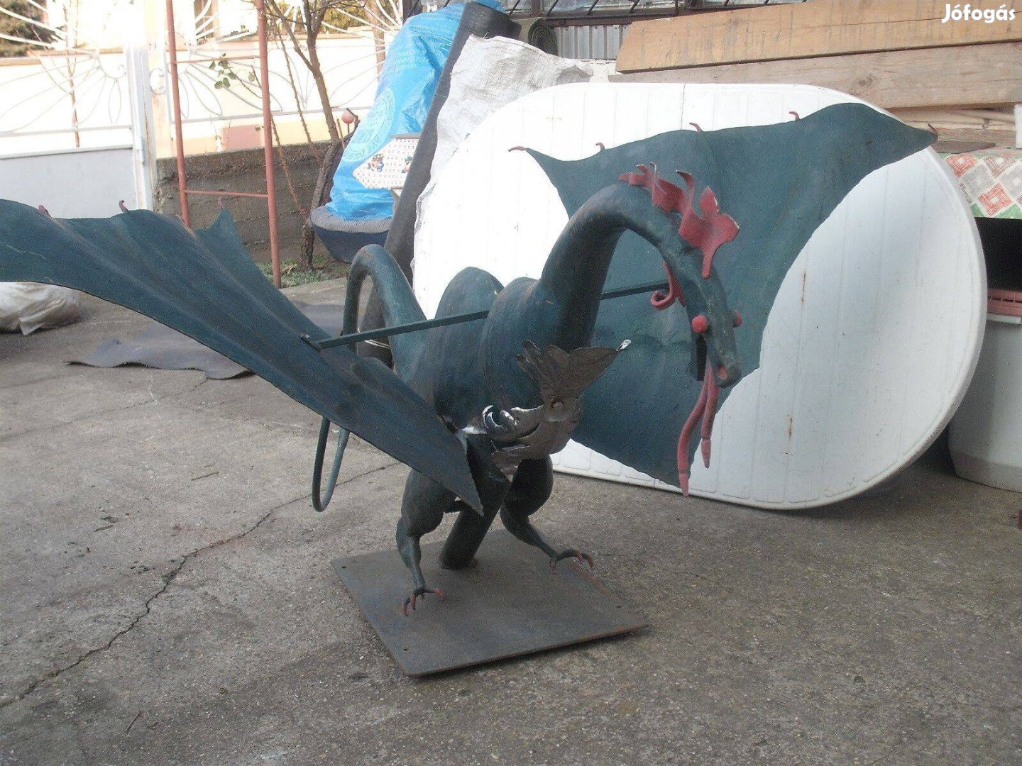 Fém madár, és kovácsoit termékek