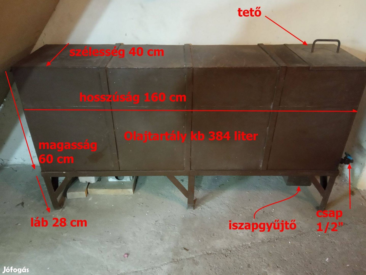 Fém tartály 2-s lemezből , kb 384 literes