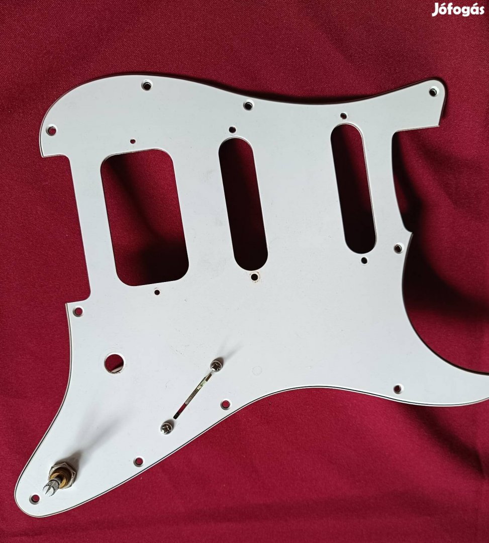Fender 2 potis gitár koptatolap