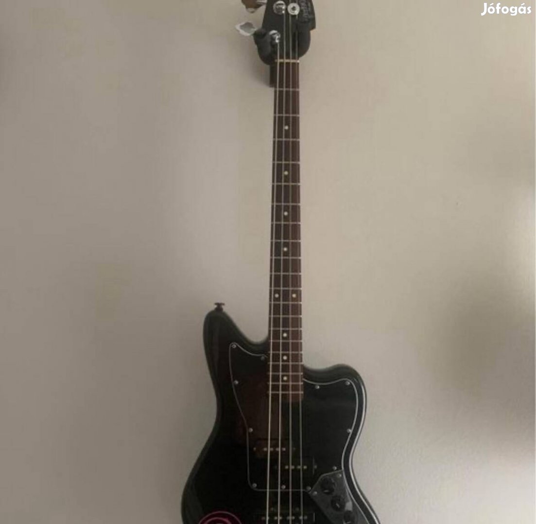 Fender Squier Jaguar basszusgitár