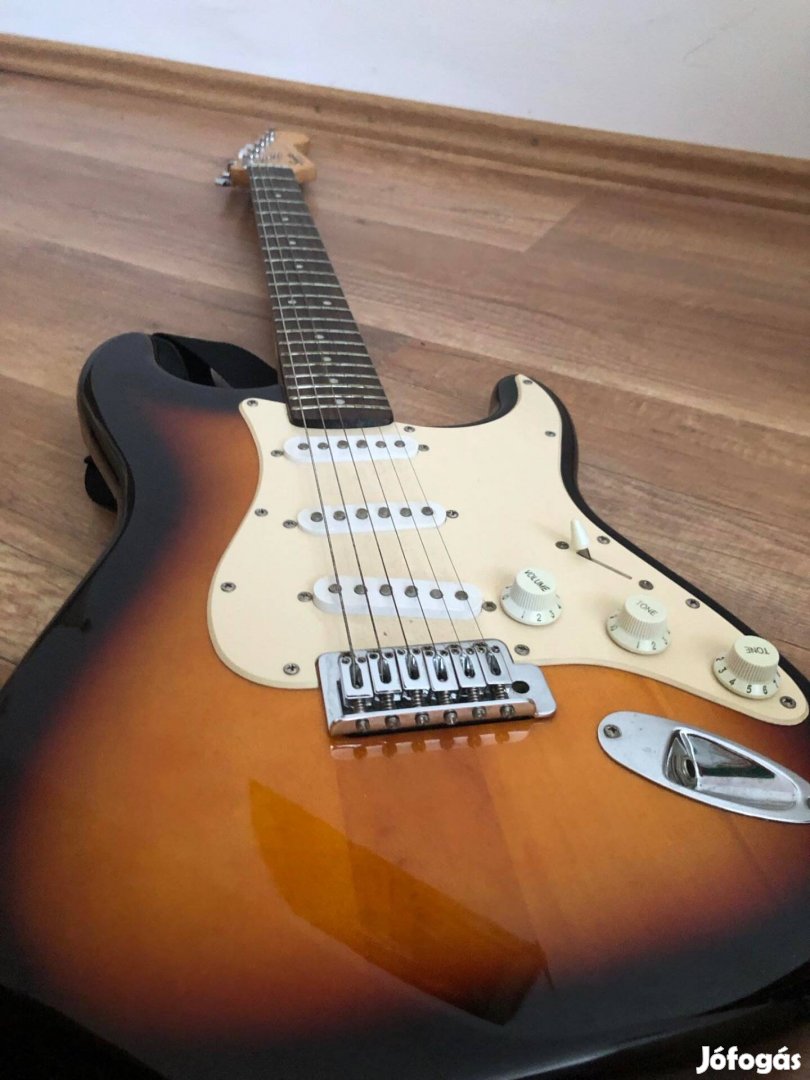 Fender Squier Stratocaster Gitár Set tokkal és erősítővel