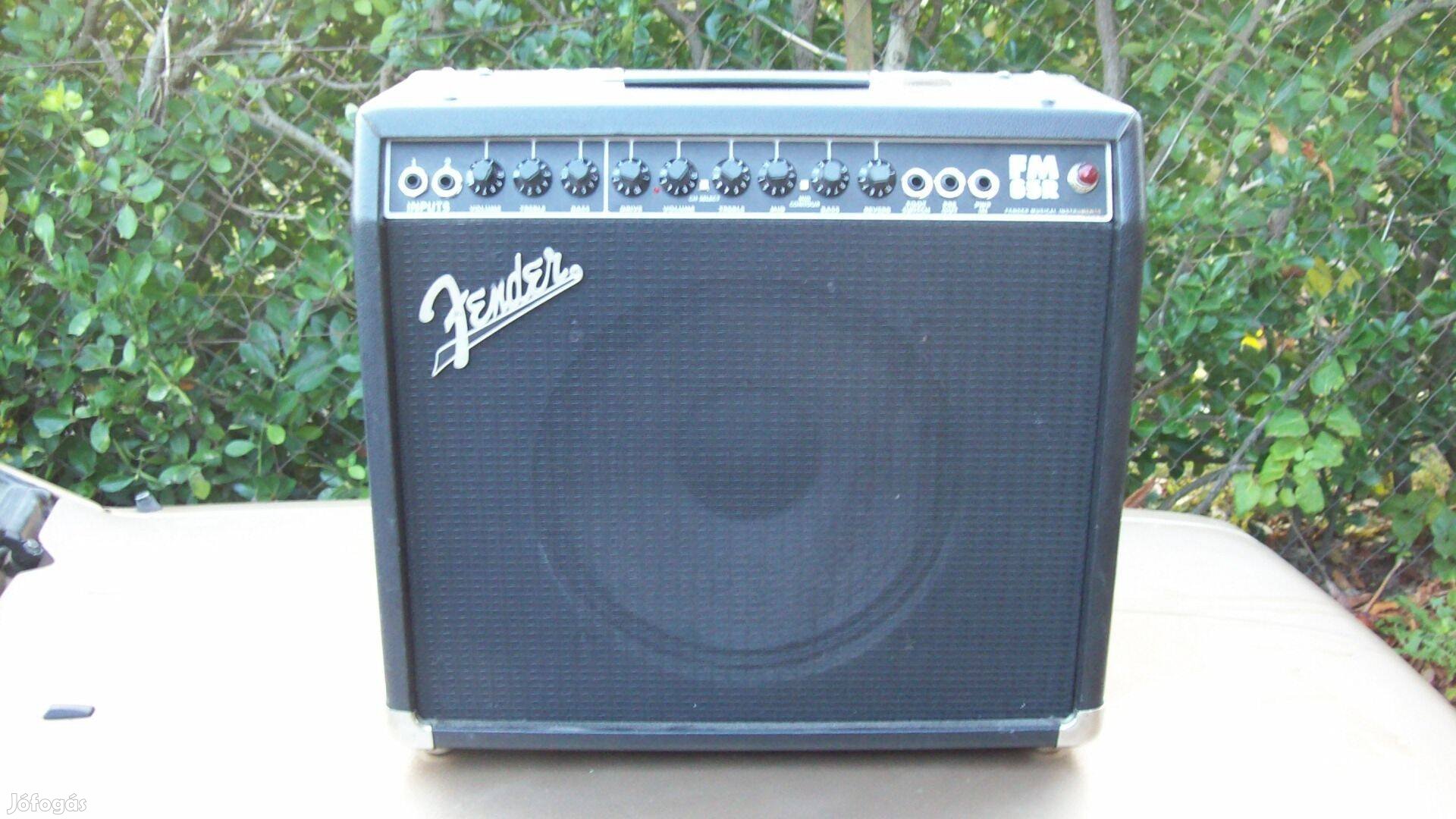 Fender fm 65 r gitárerősitő