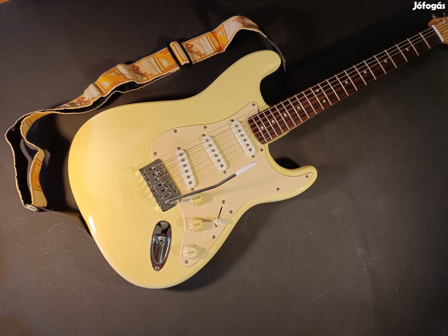 Fender squier bullet strat elektromos gitár 