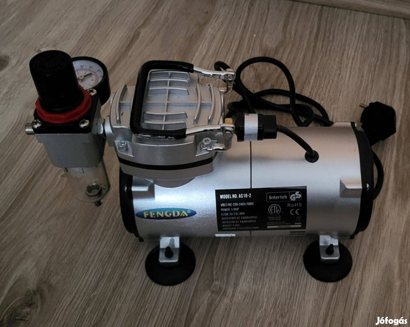 Fengda AS18-2 airbrush kompresszor