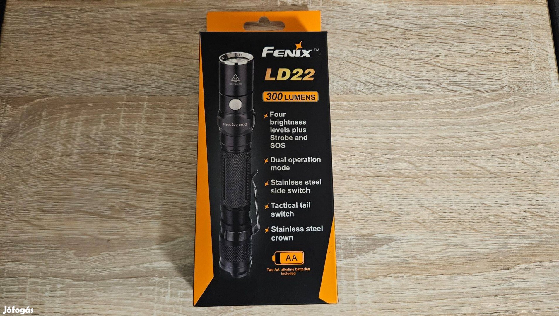 Fenix LD22 LED elemlámpa