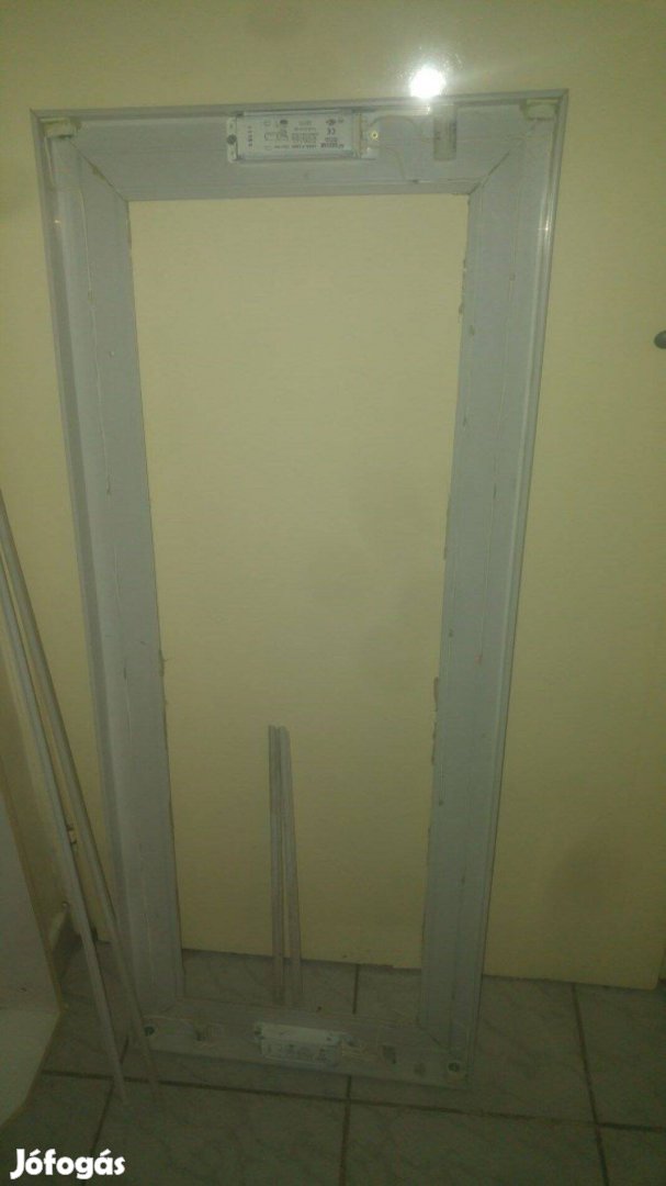 Fénycső világítás keret 50x124cm