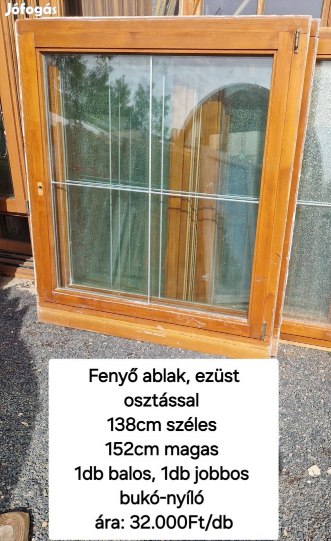 Fenyő ablak ezüst osztással 138*152