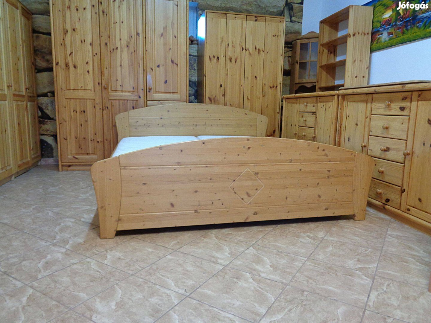 Fenyő ágy 180x200