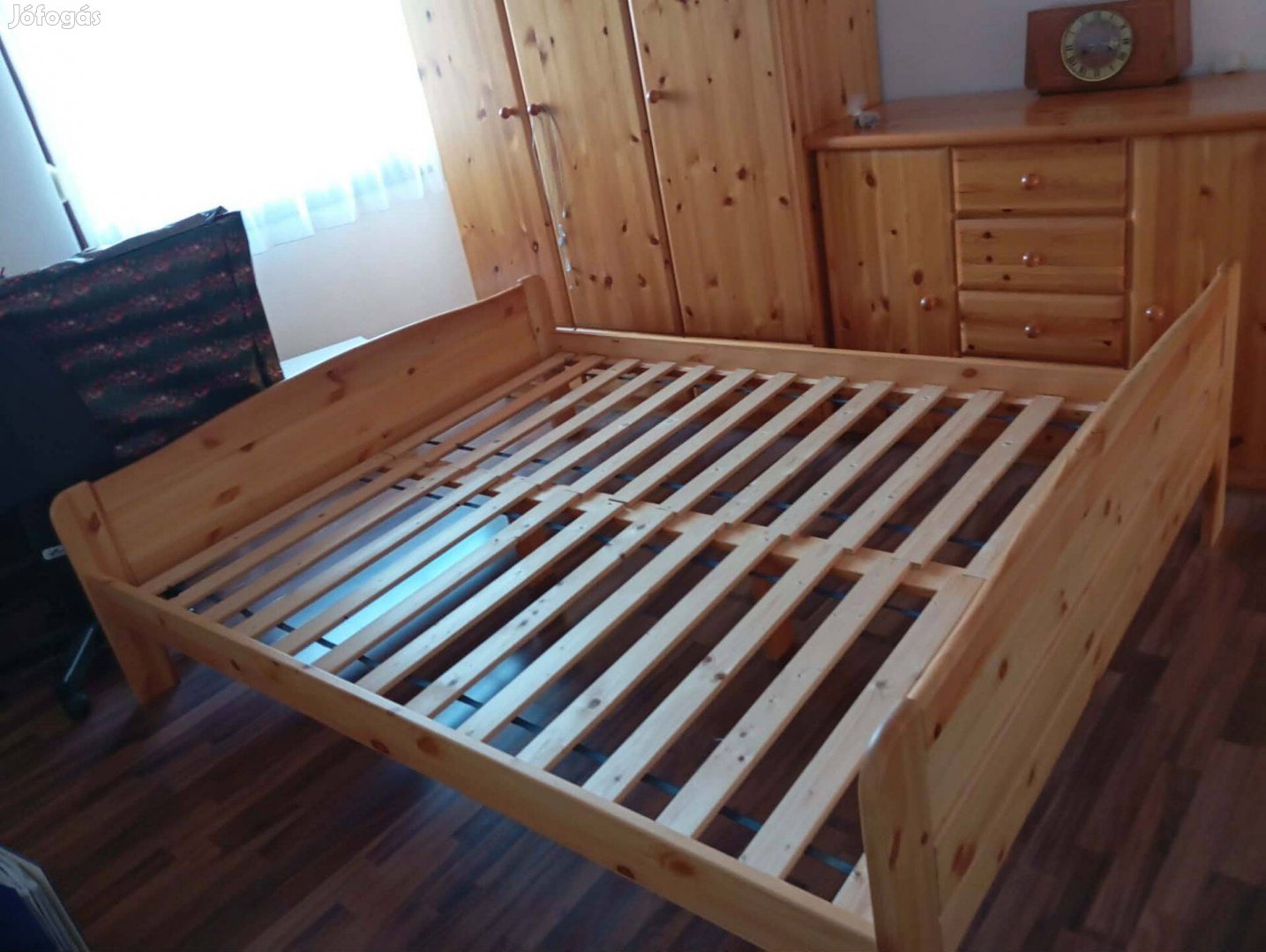 Fenyő franciaágy 160x200 cm