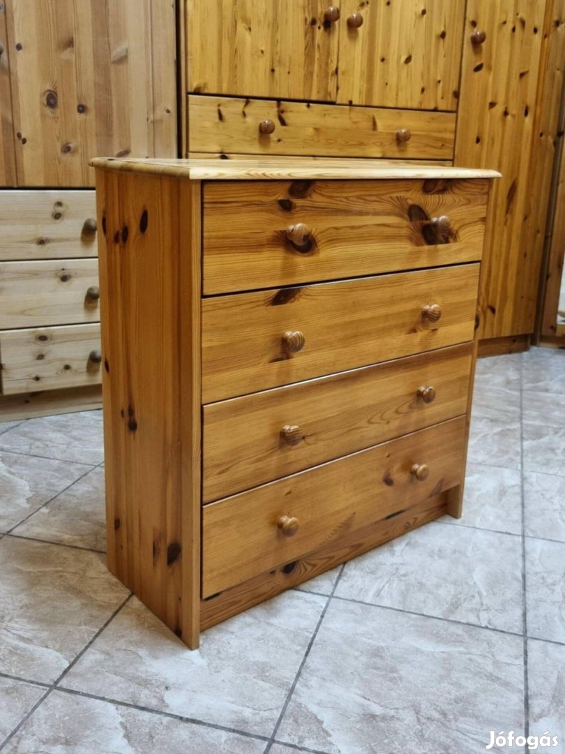 Fenyő komód 70x74x32