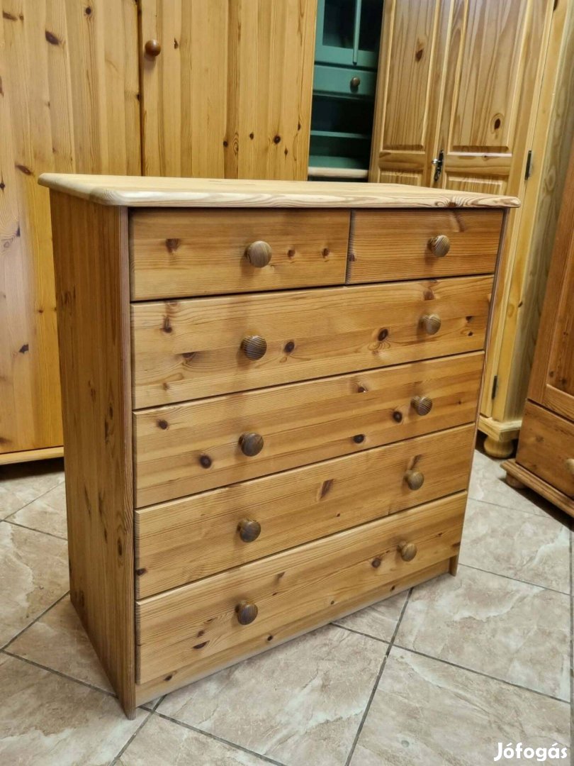 Fenyő komód 82x86x37