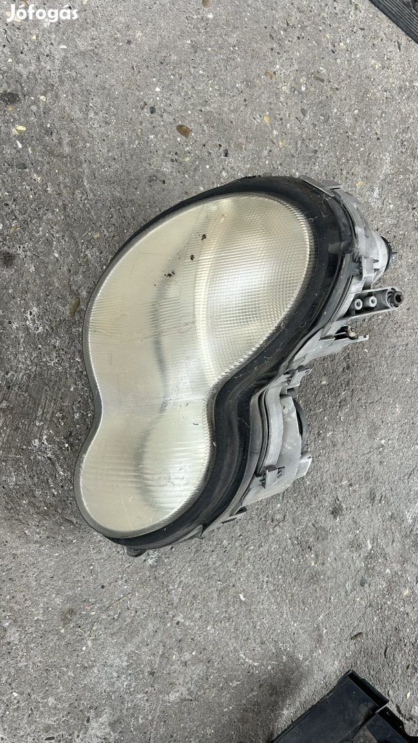 Fényszóró jobb A2038200261 eladó