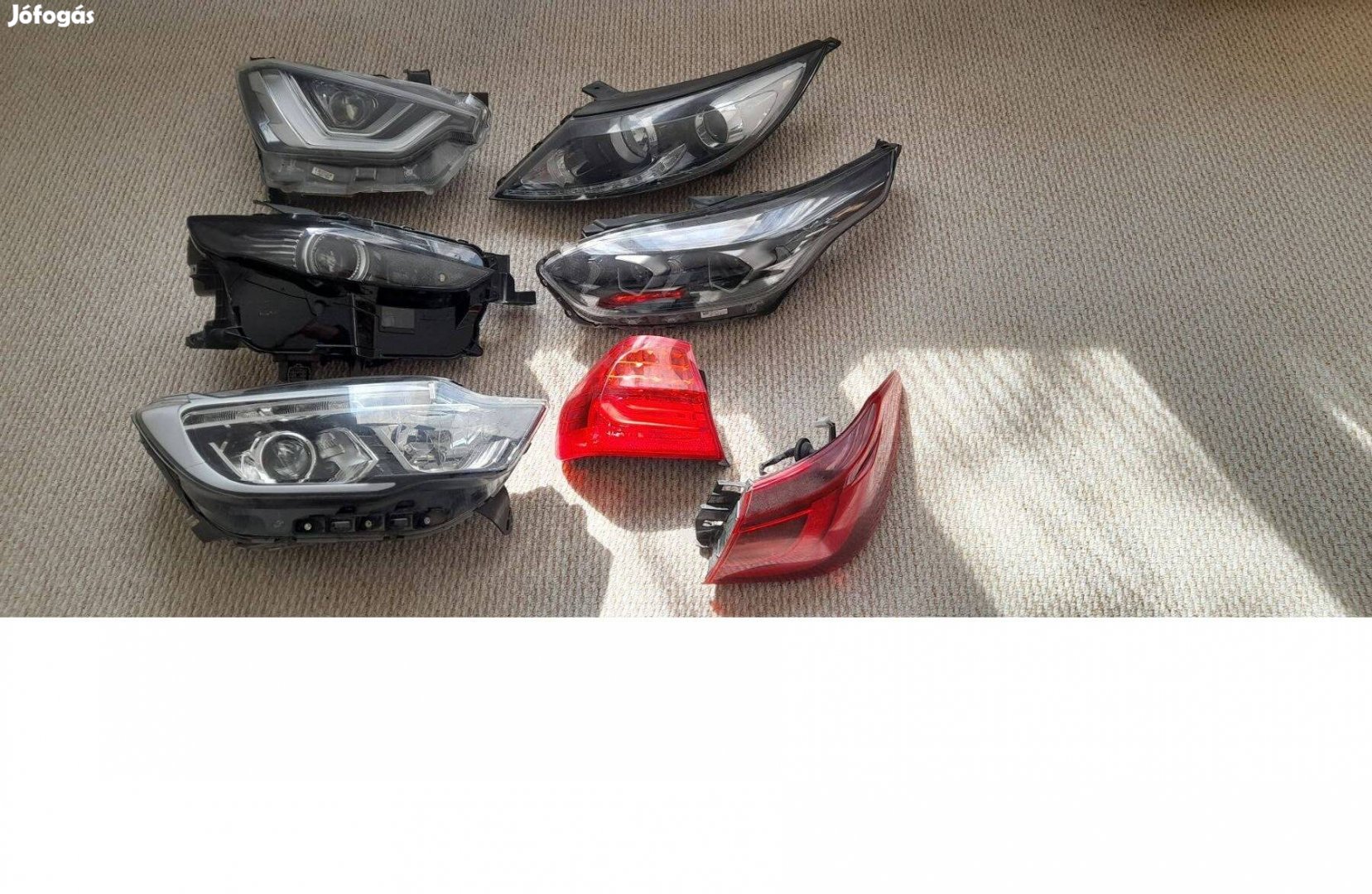 Fényszórók, hátsó lámpatestek, és apró alkatrészek eladók