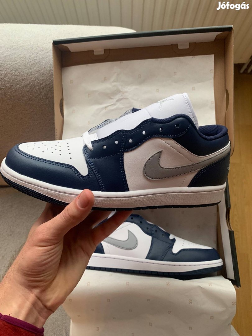 Férfi 44-es eredeti Air Jordan 1 low midnight navy