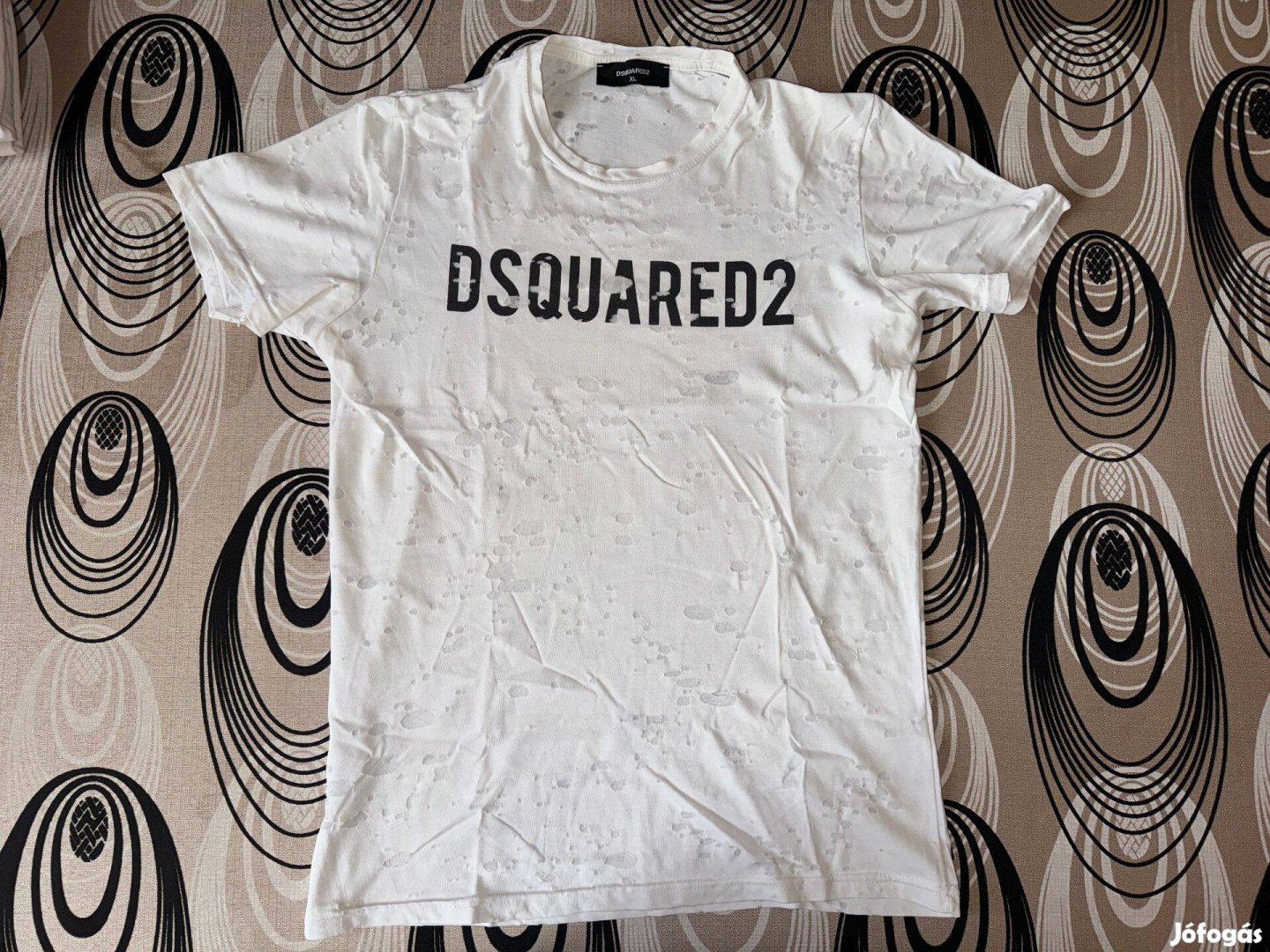 Férfi Dsquared2 direkt szaggatott póló XL