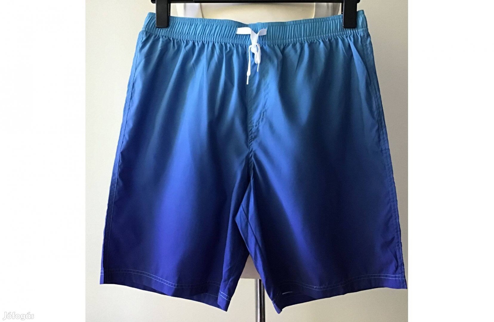 Férfi bermuda fürdőnadrág, rövidnadrág Új XL-es, kék színátmenetes