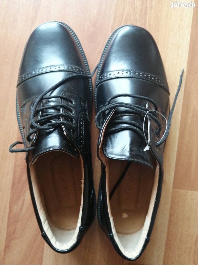 Férfi bőrfélcipő