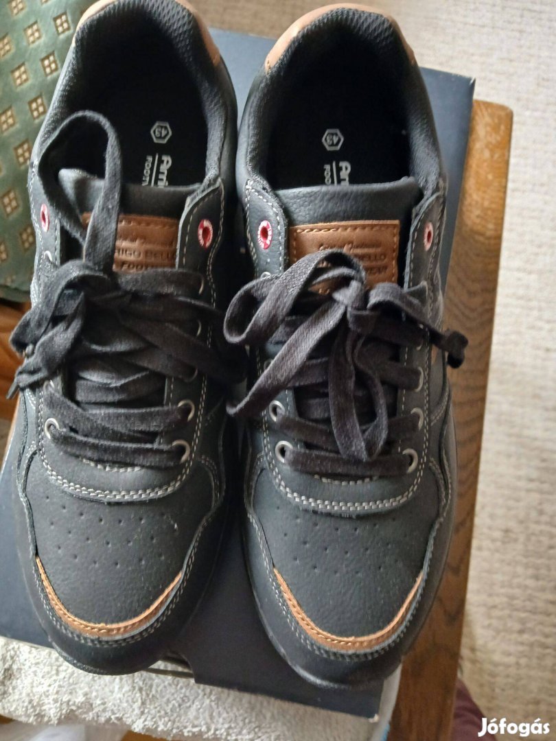 Férfi cipő 43