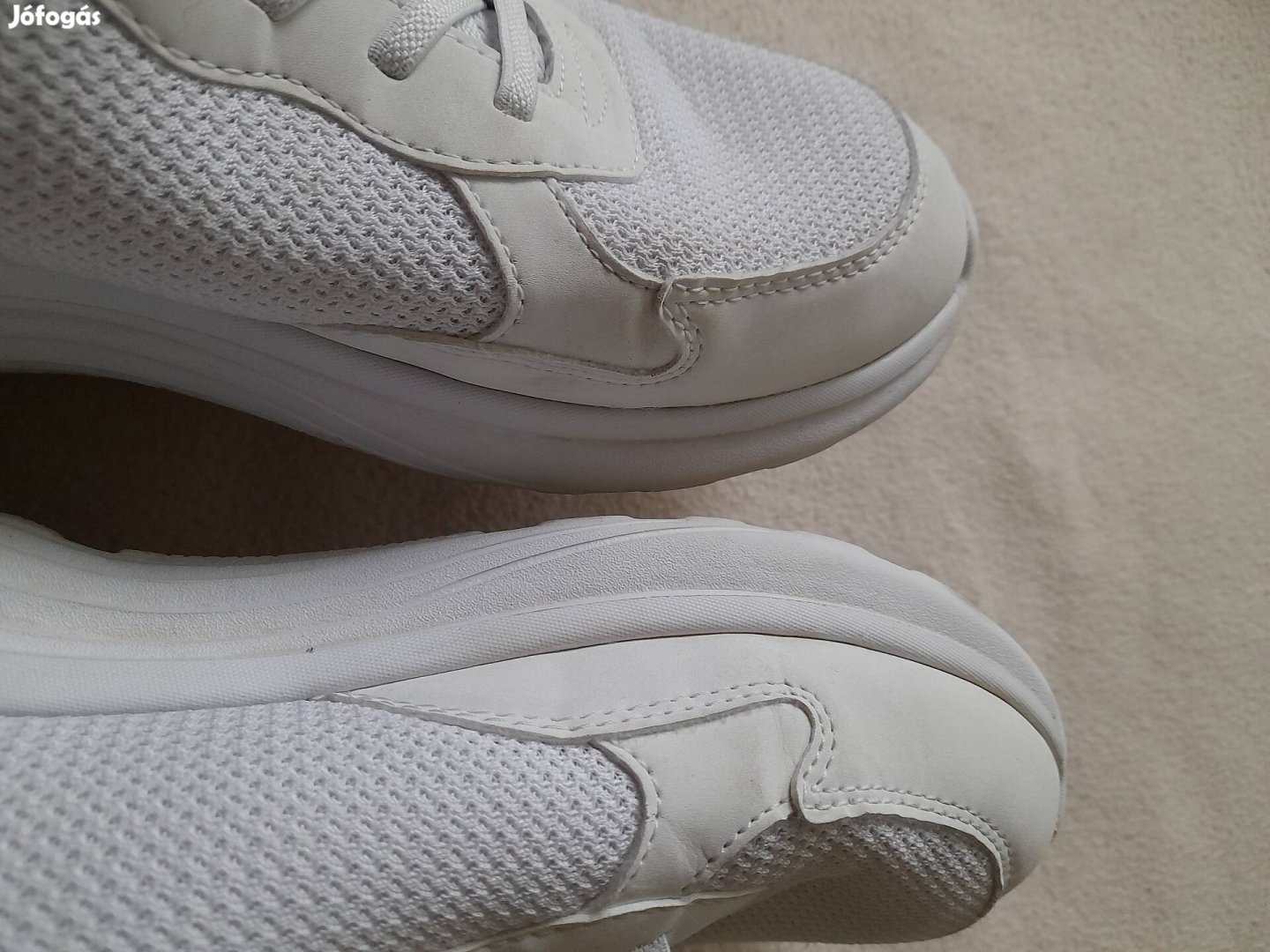 Férfi fehér sportcipő 45 méret