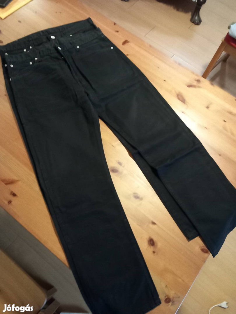 Férfi fekete Levis 551 farmernadrág / 2 db/