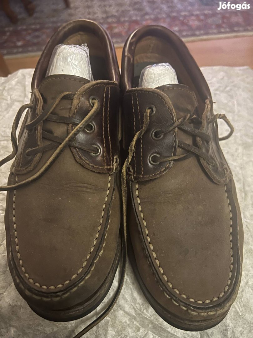 Férfi félcipö eladó.