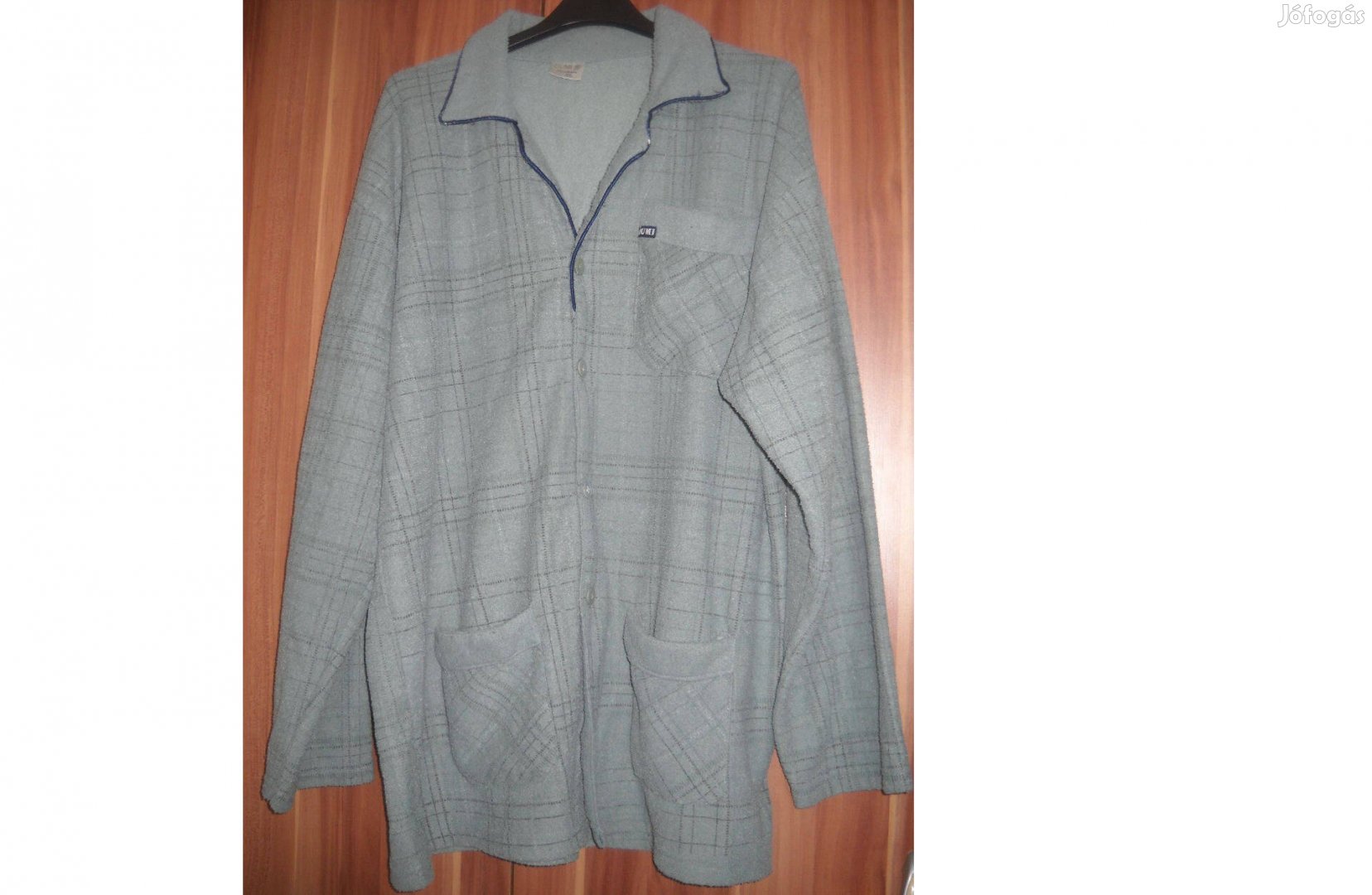 Férfi hosszúujjú felső