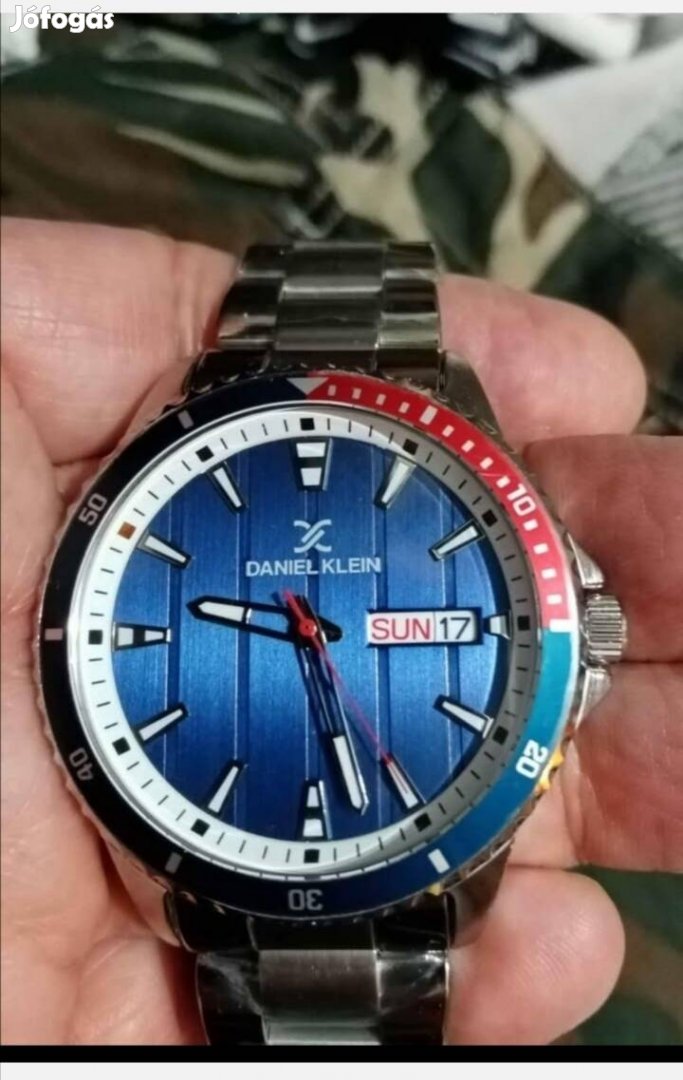 Férfi karóra 44mm.quartz