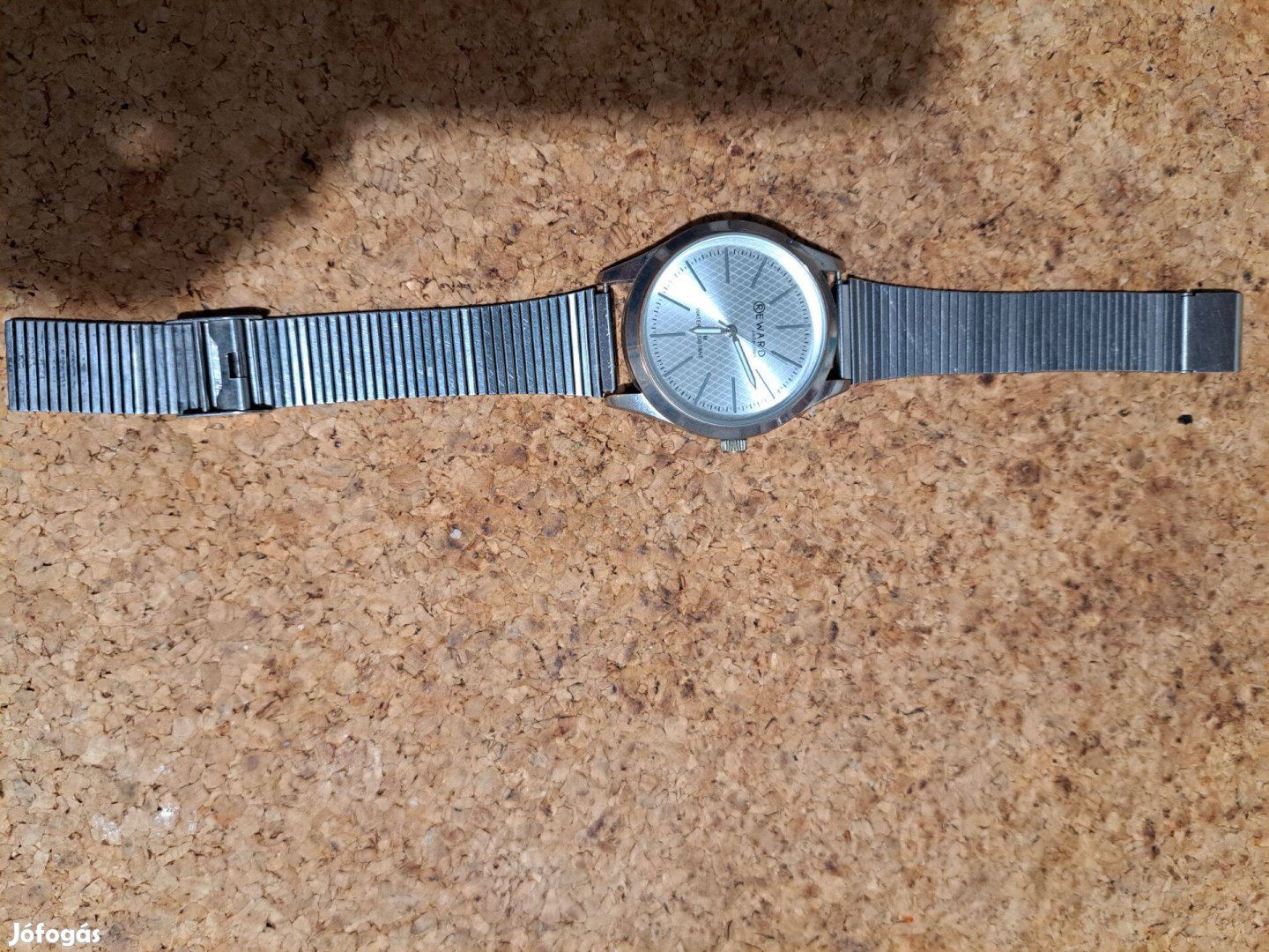 Férfi karóra elemes, működőképes