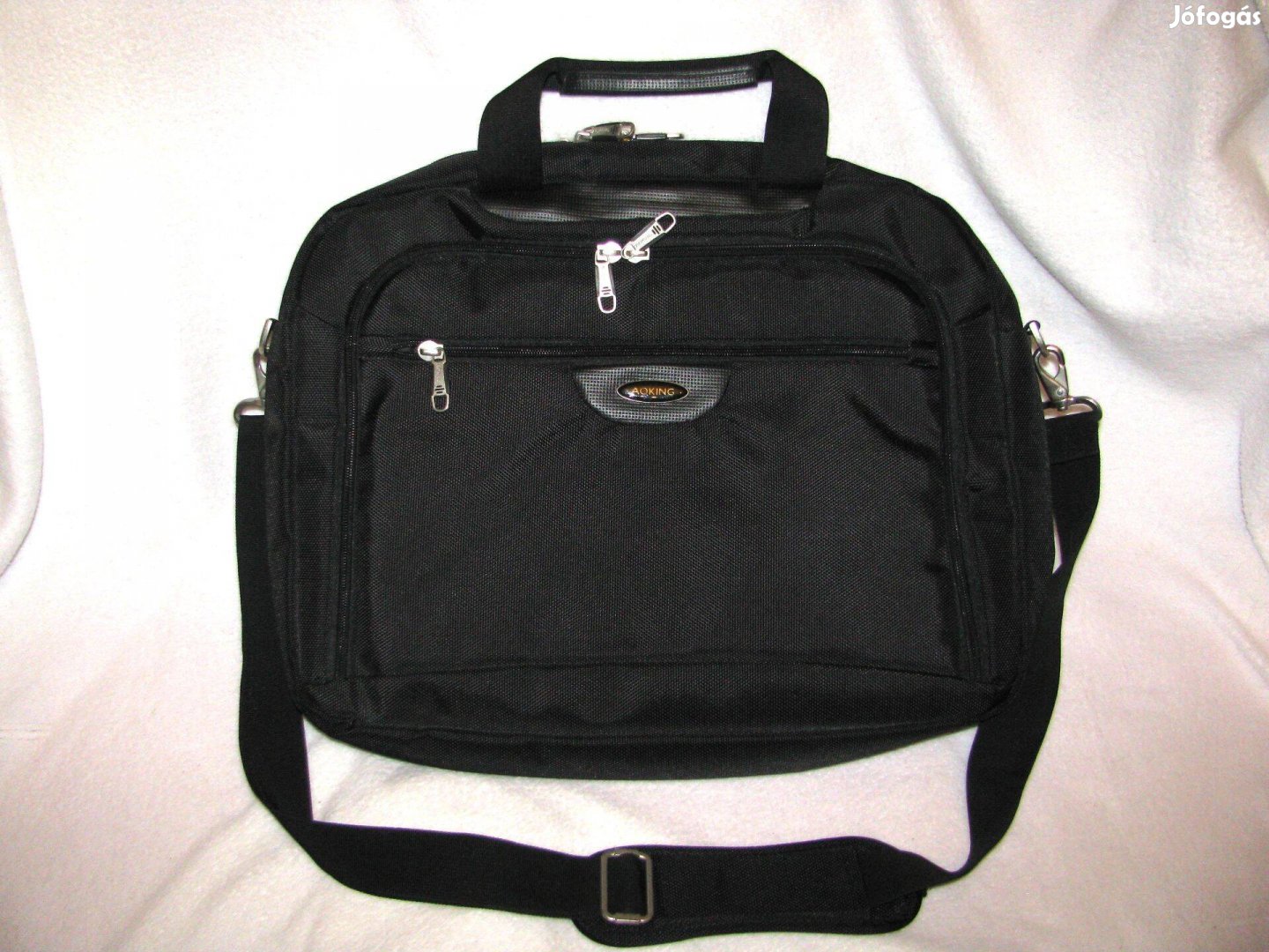 Férfi laptoptáska divatos 43x35x10 Aoking új elől-hátul