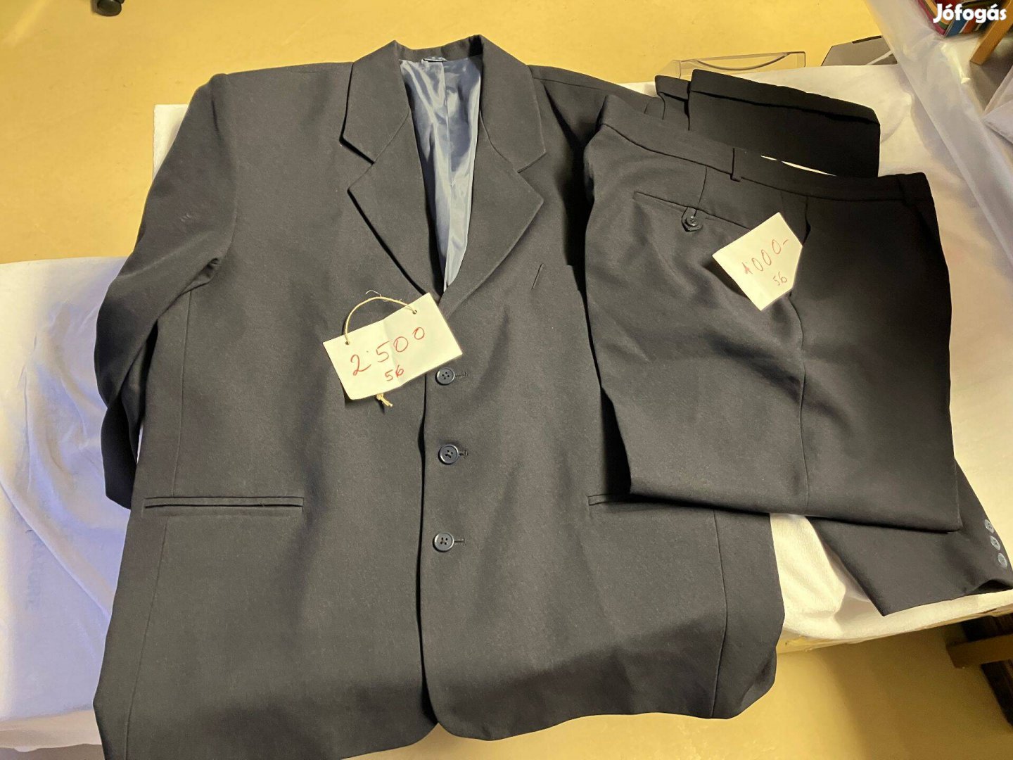 Férfi nadrágok, és öltönyök 56,és 58-as méret