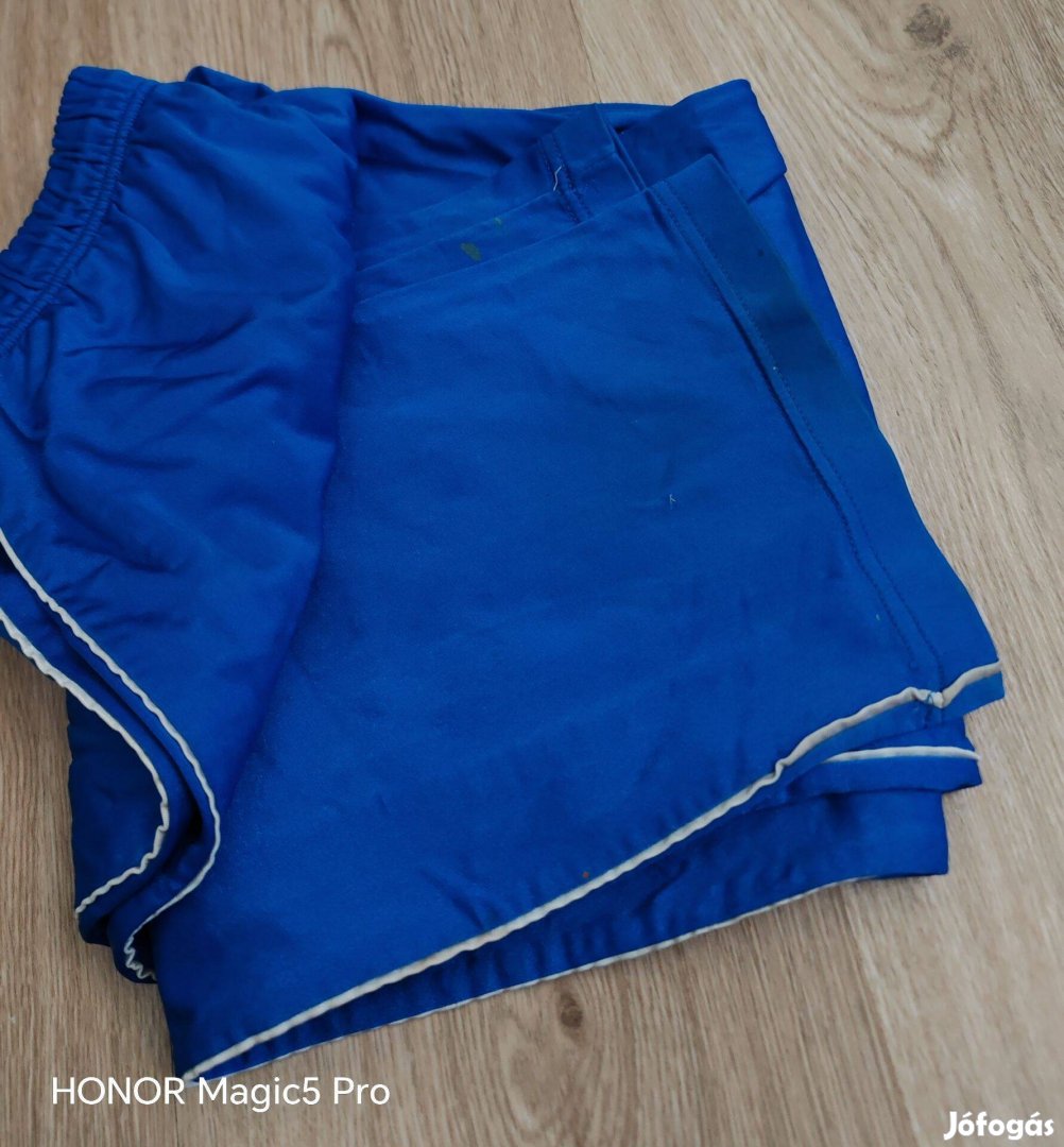 Férfi sportos kék melegtő nadrág