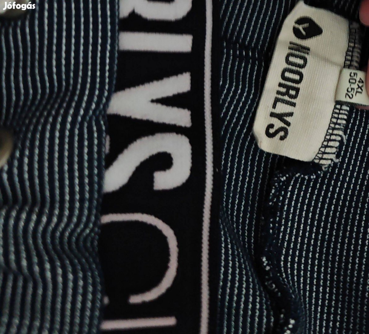 Férfi sportos nadrág